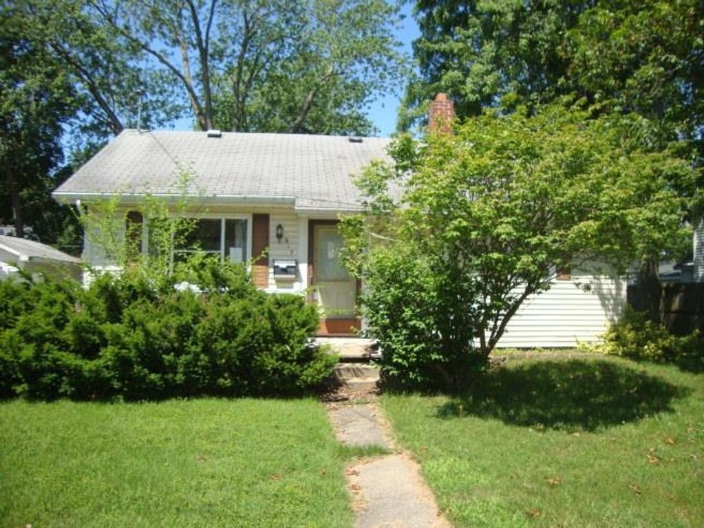 917 N Hickory Street, Owosso, MI 48867