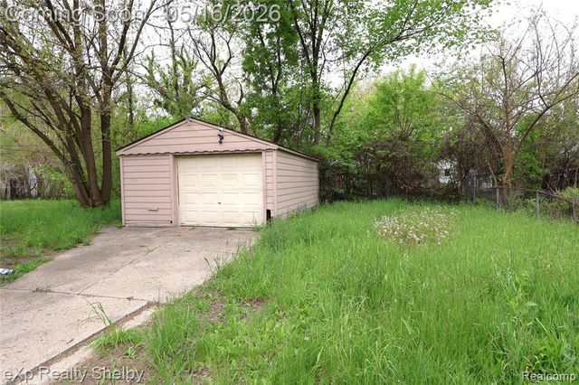 15845 Hubbell Street, Detroit, MI 48227