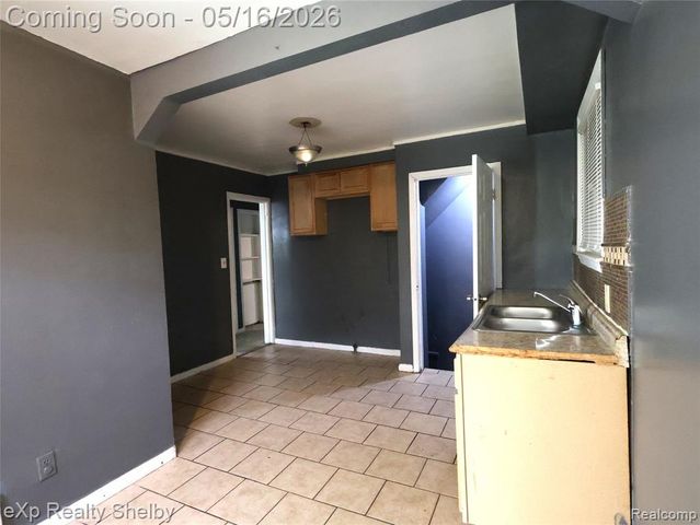 15845 Hubbell Street, Detroit, MI 48227