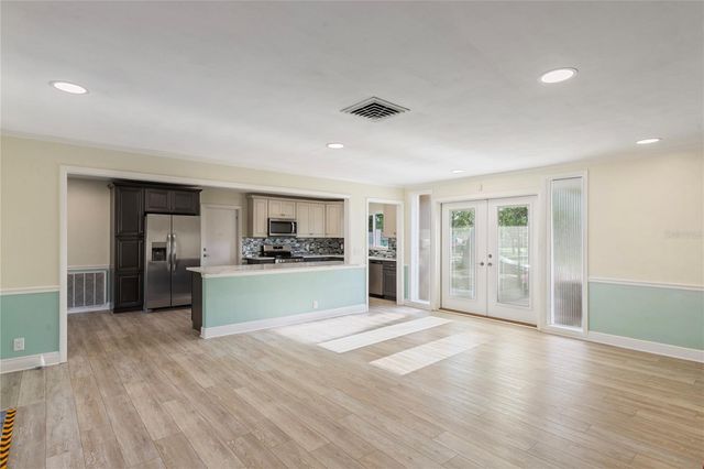 1109 S SAN REMO AVENUE, Clearwater, FL 33756