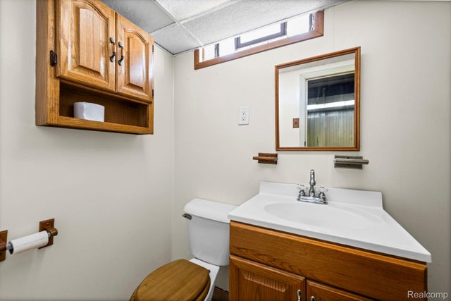 1584 Marion Avenue, Lincoln Park, MI 48146