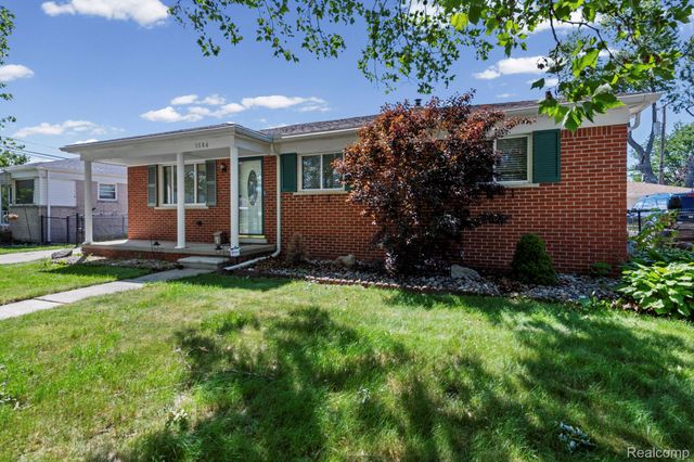 1584 Marion Avenue, Lincoln Park, MI 48146