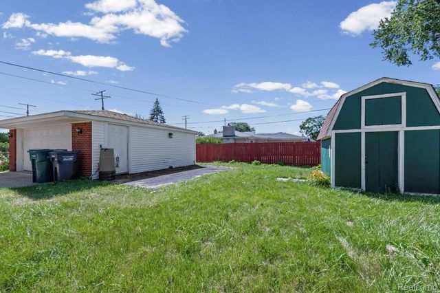 1584 Marion Avenue, Lincoln Park, MI 48146