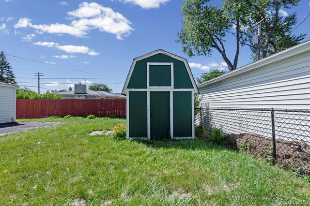 1584 Marion Avenue, Lincoln Park, MI 48146