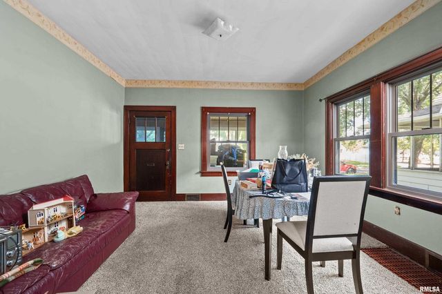 1706 29TH Street, Rock Island, IL 61201