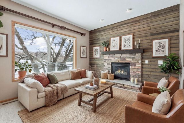 4639 Manor Drive, Eagan, MN 55123