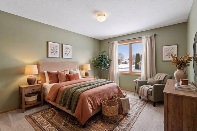 4639 Manor Drive, Eagan, MN 55123