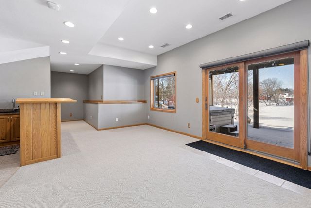 4639 Manor Drive, Eagan, MN 55123