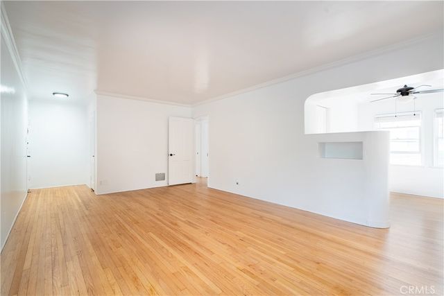 265 N Swall Drive, Beverly Hills, CA 90211