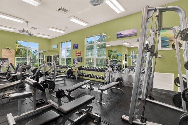 20118 BAY CEDAR AVENUE, Tampa, FL 33647