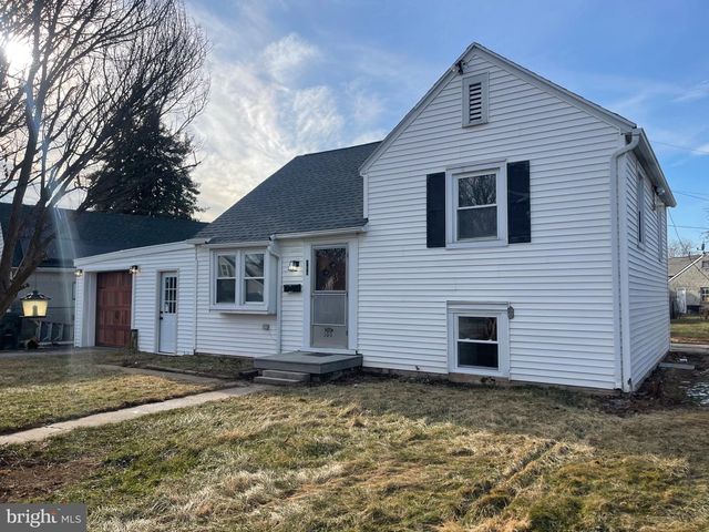 100 TALISMAN CT, York, PA 17404