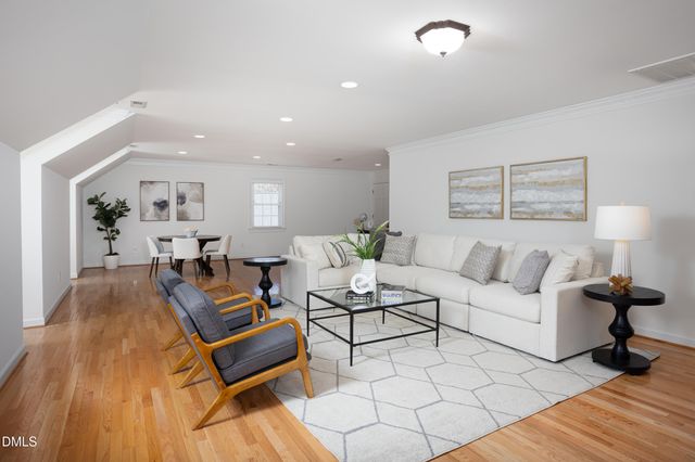 1000 E Oak Drive, Durham, NC 27705