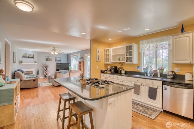 7445 Fair Oaks Road SE, Olympia, WA 98513