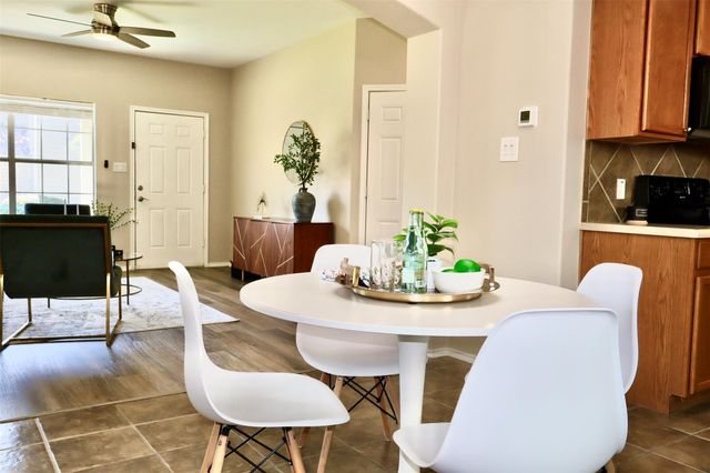 2632 Century Park BLVD 34, Austin, TX 78727