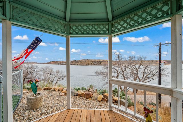 150 Pony Express Trail, Lubbock, TX 79404