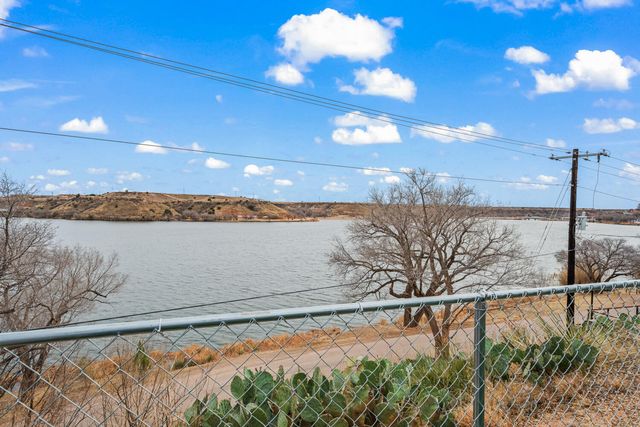 150 Pony Express Trail, Lubbock, TX 79404