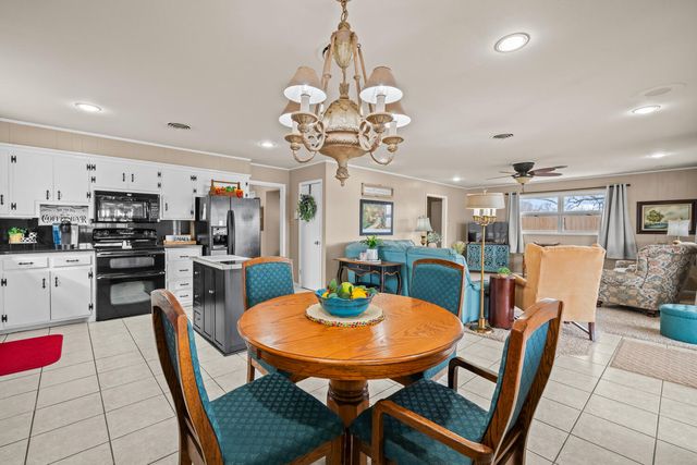 150 Pony Express Trail, Lubbock, TX 79404