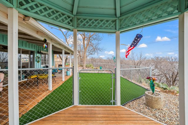 150 Pony Express Trail, Lubbock, TX 79404