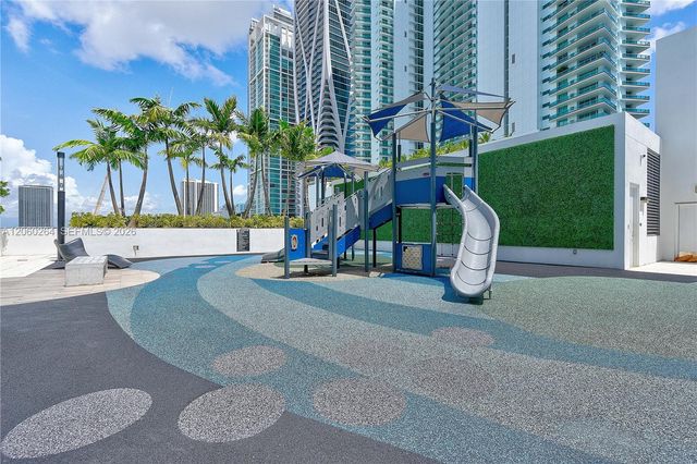851 NE 1st Avenue 4207, Miami, FL 33132