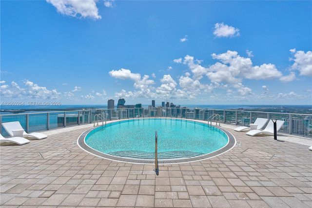 851 NE 1st Avenue 4207, Miami, FL 33132