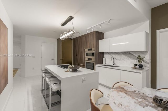 851 NE 1st Avenue 4207, Miami, FL 33132