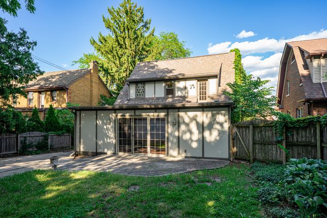 208 ROBERT Avenue, Rockford, IL 61107