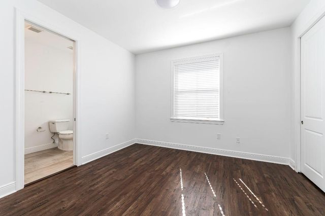 1031 NE 13th Avenue, Fort Lauderdale, FL 33304