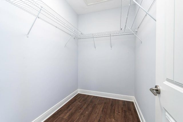 1031 NE 13th Avenue, Fort Lauderdale, FL 33304