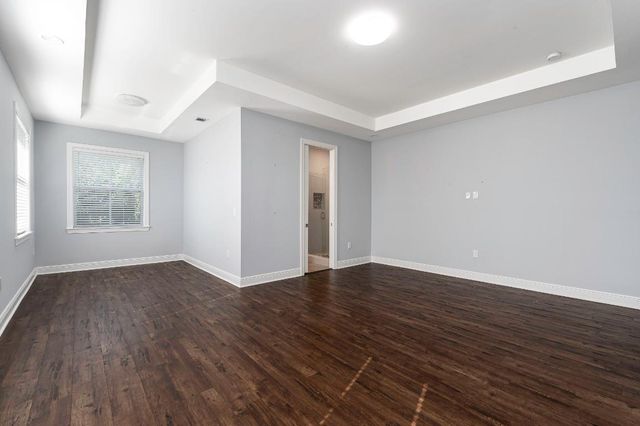 1031 NE 13th Avenue, Fort Lauderdale, FL 33304