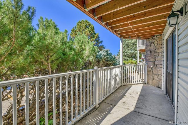 906 S Walden Street 104, Aurora, CO 80017