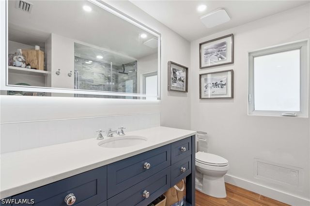 506 Pine Grove LN, Naples, FL 34103