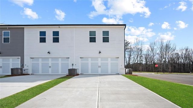 340 Sound Circle, Stockbridge, GA 30281