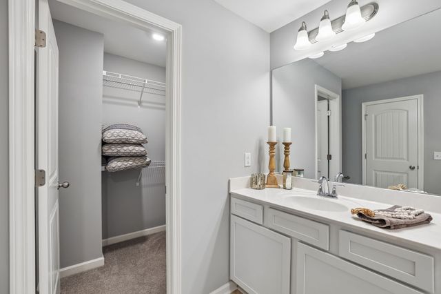 3530 Donerail Cir, Murfreesboro, TN 37128