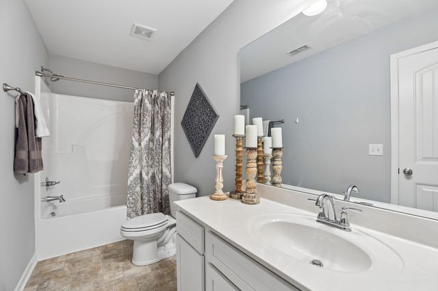 3530 Donerail Cir, Murfreesboro, TN 37128
