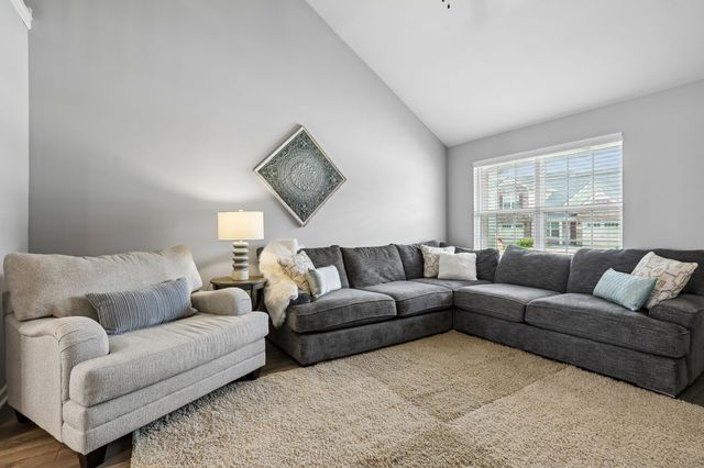 3530 Donerail Cir, Murfreesboro, TN 37128