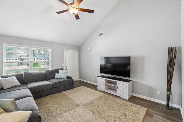 3530 Donerail Cir, Murfreesboro, TN 37128