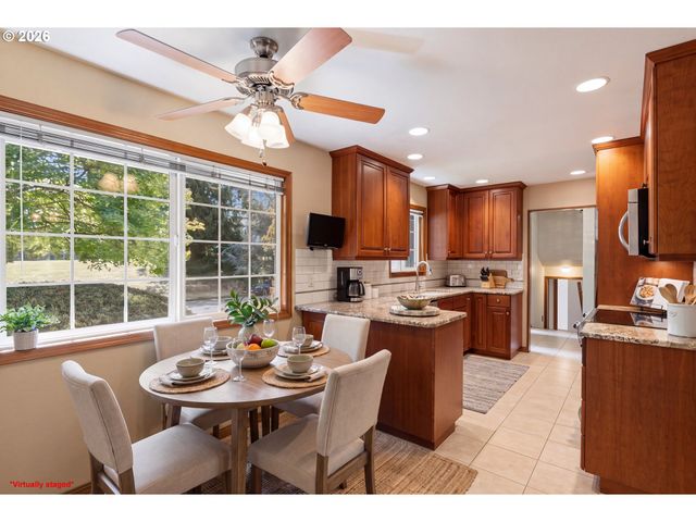 3804 Ne 41ST St, Vancouver, WA 98661