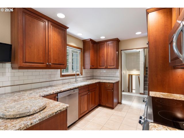 3804 Ne 41ST St, Vancouver, WA 98661