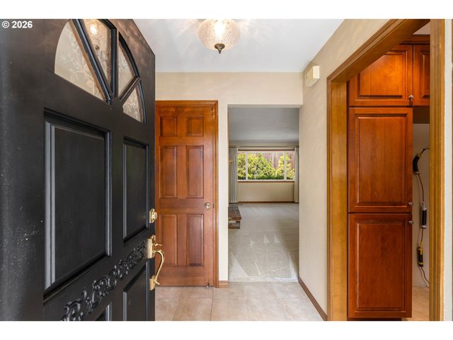 3804 Ne 41ST St, Vancouver, WA 98661