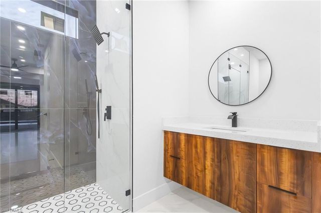 1105 SW 1st TER, Cape Coral, FL 33991