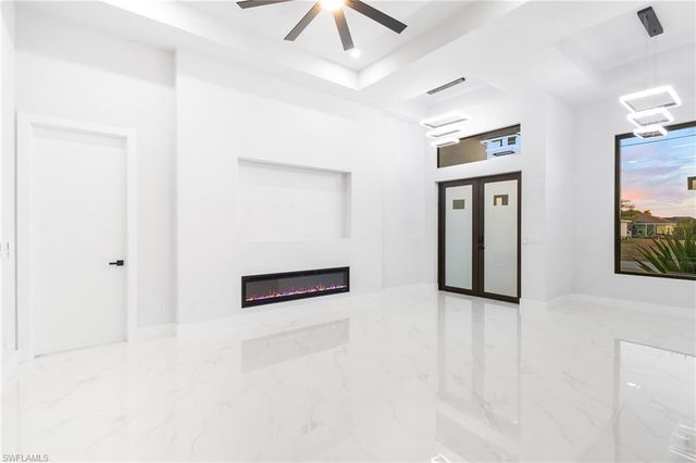 1105 SW 1st TER, Cape Coral, FL 33991