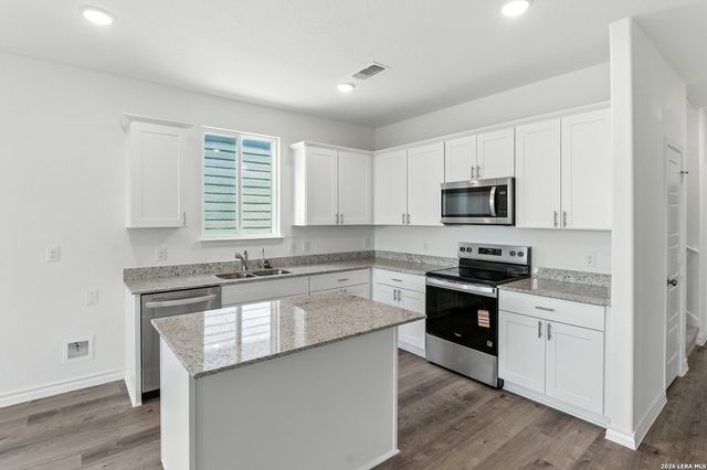 8369 HAMRICK CIRCLE, San Antonio, TX 78252