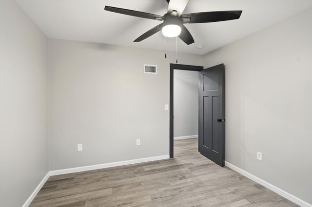 2121 Highwater Road, Villa Hills, KY 41017