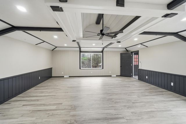 2121 Highwater Road, Villa Hills, KY 41017