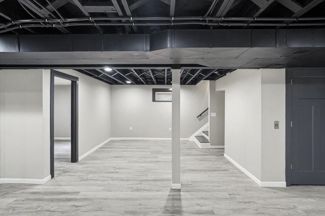 2121 Highwater Road, Villa Hills, KY 41017