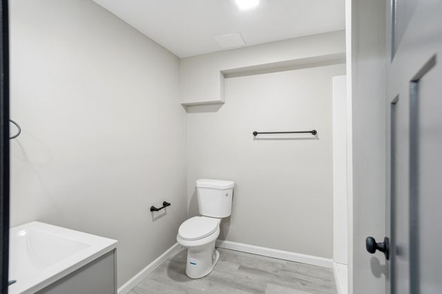 2121 Highwater Road, Villa Hills, KY 41017