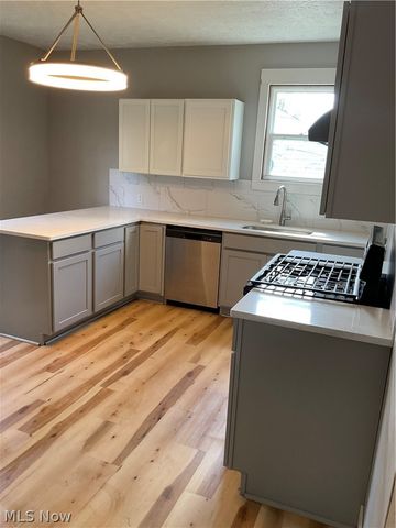 314 16th Street, Elyria, OH 44035