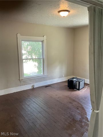 314 16th Street, Elyria, OH 44035