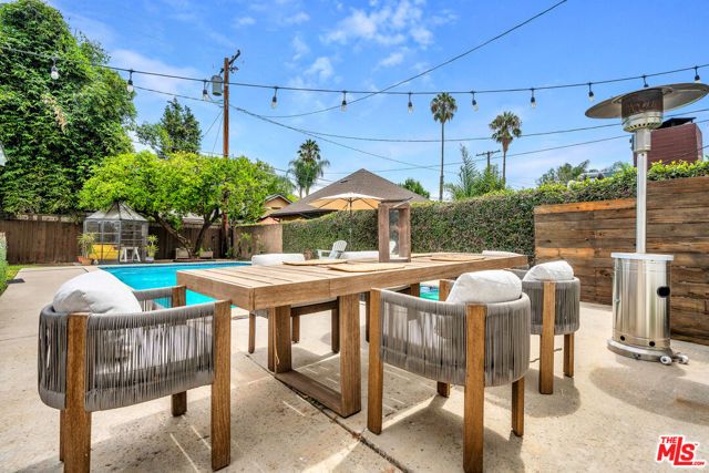 118 S Lamer Street, Burbank, CA 91506
