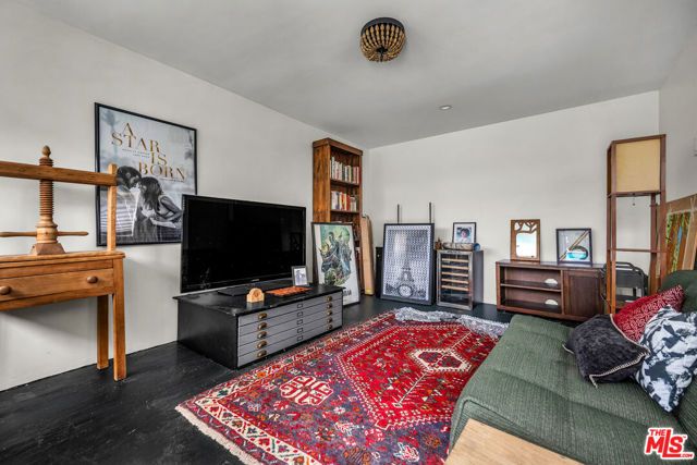 118 S Lamer Street, Burbank, CA 91506